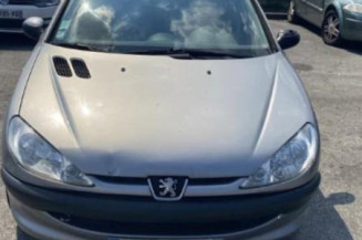 Pare choc arriere PEUGEOT 206