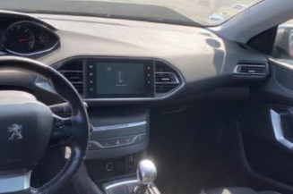 Poignee interieur avant droit PEUGEOT 308 2 SW