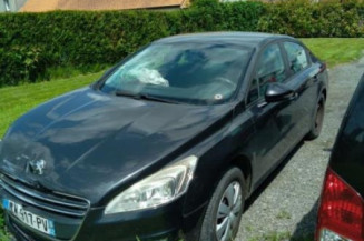 Pare choc arriere PEUGEOT 508 1