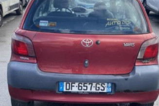 Pare choc arriere TOYOTA YARIS 1