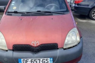 Pare choc arriere TOYOTA YARIS 1