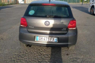 Pompe de direction VOLKSWAGEN POLO 5