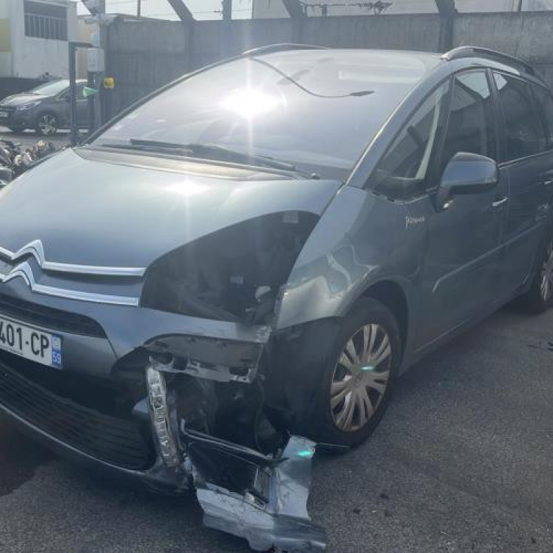 Pare choc arriere CITROEN C4 GRAND PICASSO 1 Photo n°9