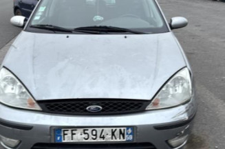 Pare choc arriere FORD FOCUS 1