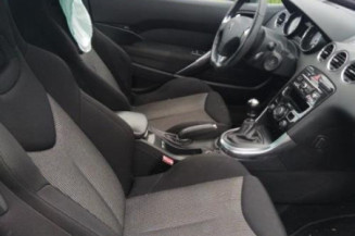 Pompe de direction PEUGEOT 308 1