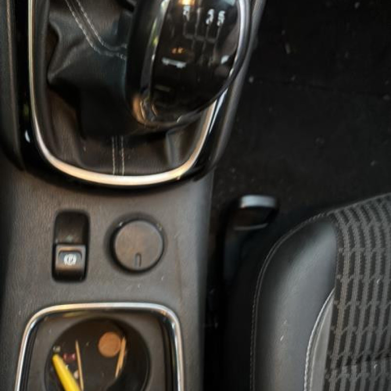 Poignee interieur avant droit OPEL ASTRA K Photo n°19