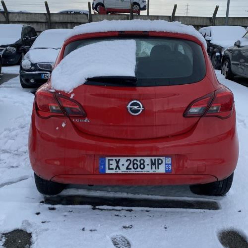 Custode arriere droit OPEL CORSA E Photo n°8