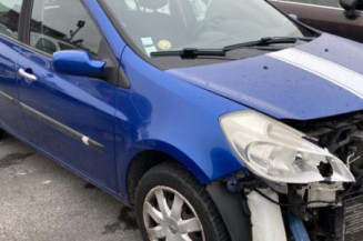 Boitier UCH RENAULT CLIO 3