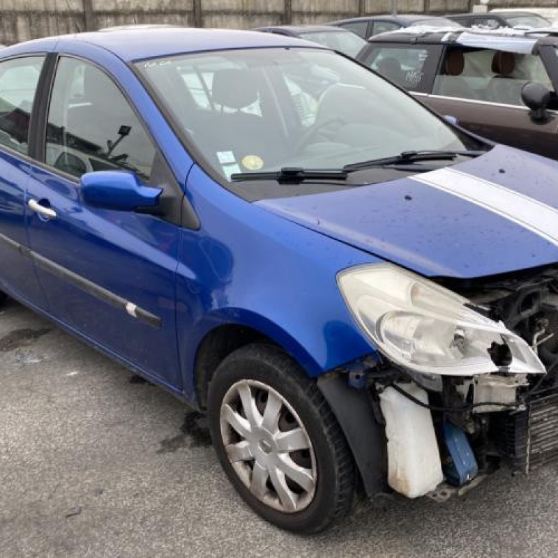 Boitier UCH RENAULT CLIO 3 Photo n°6