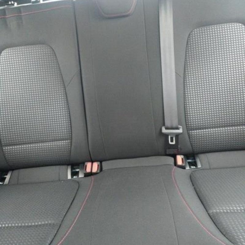 Poignee interieur arriere droit FORD FOCUS 4 Photo n°10