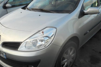 Boitier UCH RENAULT CLIO 3