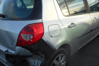 Boitier UCH RENAULT CLIO 3