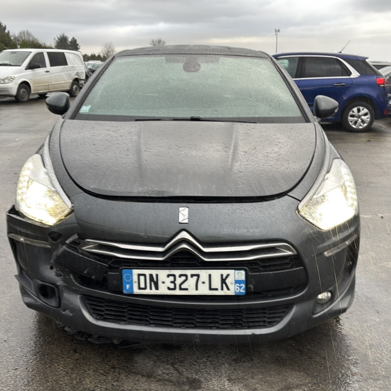 DS DS5 PHASE 2 2.0 BLUE HDI - 16V TURBO Photo n°8