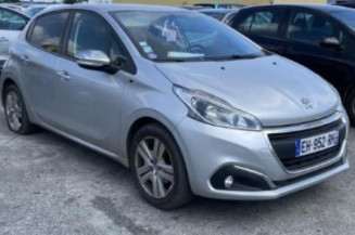 Com (Bloc Contacteur Tournant+Commodo Essuie Glace+Commodo Phare) PEUGEOT 208 1