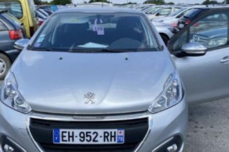 Com (Bloc Contacteur Tournant+Commodo Essuie Glace+Commodo Phare) PEUGEOT 208 1