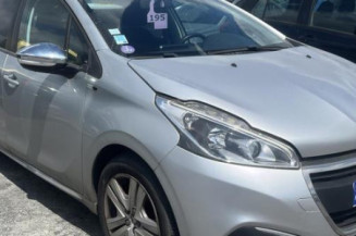 Com (Bloc Contacteur Tournant+Commodo Essuie Glace+Commodo Phare) PEUGEOT 208 1