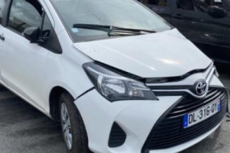 Custode arriere droit TOYOTA YARIS 3