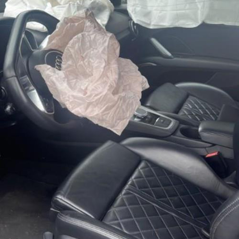 Serrure avant droit AUDI TT 3 Photo n°10