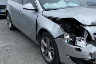 Pare choc arriere OPEL INSIGNIA 1