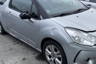 Pare choc arriere CITROEN DS3