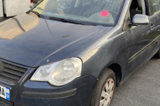 Pare choc arriere VOLKSWAGEN POLO 4