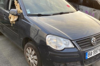 Pare choc arriere VOLKSWAGEN POLO 4