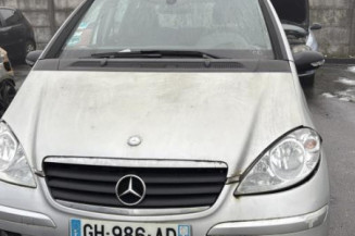 Pare choc arriere MERCEDES CLASSE A 169