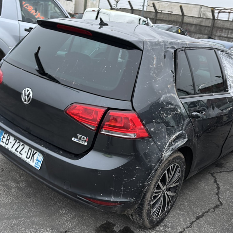 VOLKSWAGEN GOLF 7 PHASE 1 1.6 TDI - 16V TURBO Photo n°15