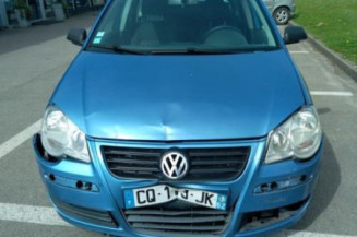 Pare choc arriere VOLKSWAGEN POLO 4