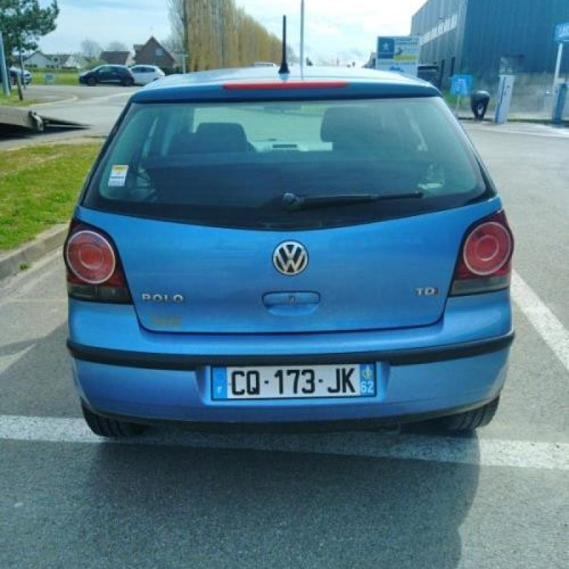 Pare choc arriere VOLKSWAGEN POLO 4 Photo n°10