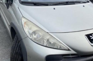 Pare choc arriere PEUGEOT 207