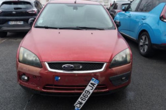 Pare choc arriere FORD FOCUS 2