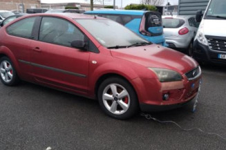 Pare choc arriere FORD FOCUS 2