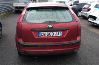 Pare choc arriere FORD FOCUS 2