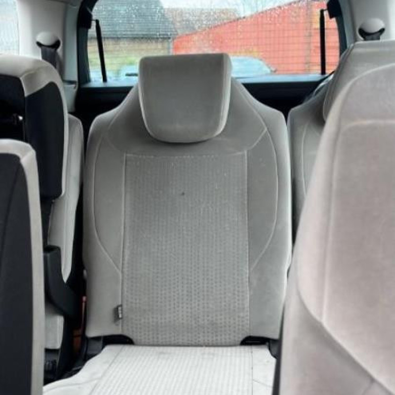 Pare choc arriere CITROEN C4 GRAND PICASSO 1 Photo n°7