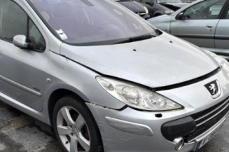 Pare choc arriere PEUGEOT 307