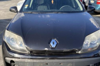 Pare choc arriere RENAULT LAGUNA 3