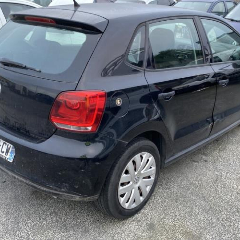 Pare choc arriere VOLKSWAGEN POLO 5 Photo n°9