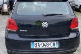 Pare choc arriere VOLKSWAGEN POLO 5