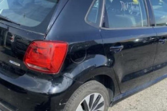 Pare choc arriere VOLKSWAGEN POLO 5