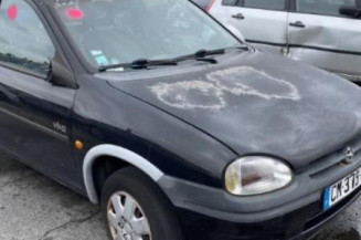 Aile avant gauche OPEL CORSA B