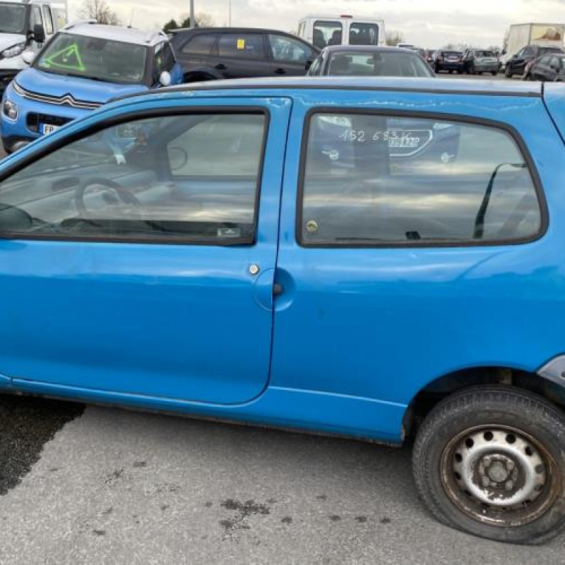 Pompe à carburant RENAULT TWINGO 1 Photo n°10