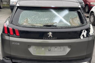 Poignee porte arriere gauche PEUGEOT 3008 2