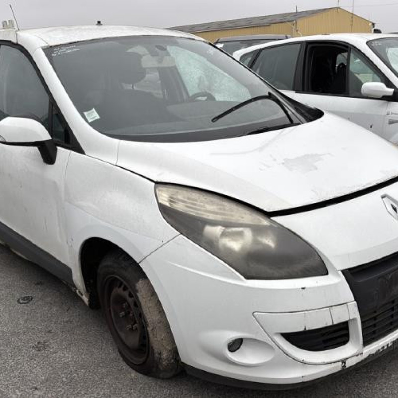 Renfort pare choc avant (traverse) RENAULT SCENIC 3 Photo n°9