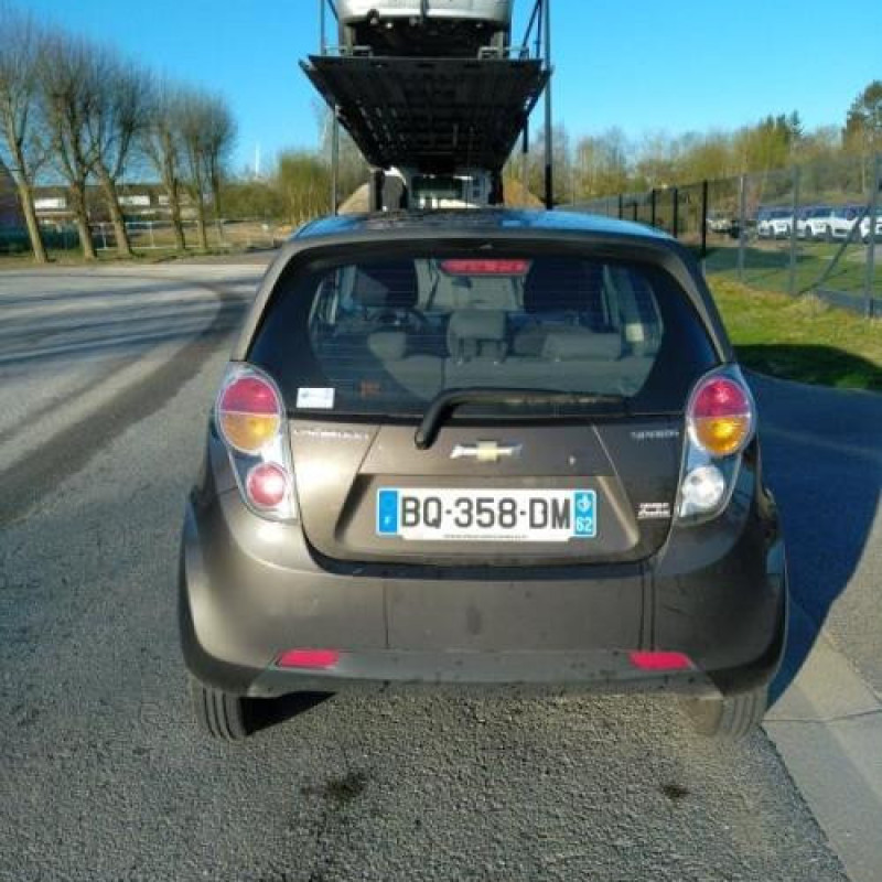 Pare choc arriere CHEVROLET SPARK Photo n°9