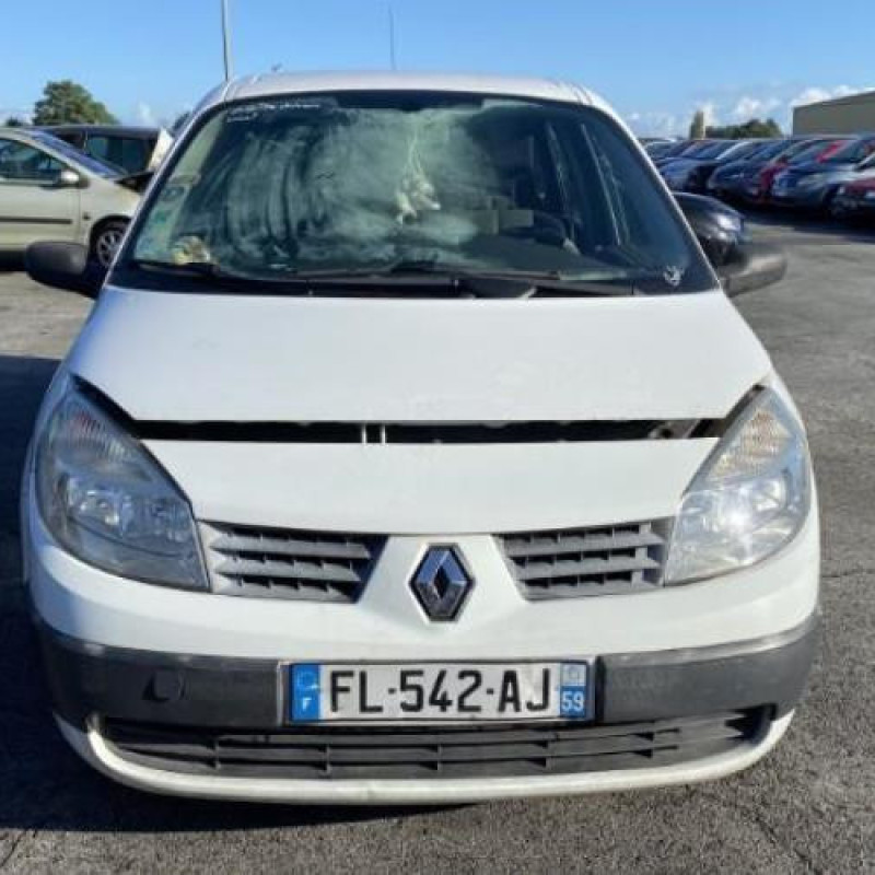 Pare choc arriere RENAULT SCENIC 2 Photo n°14