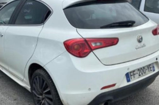 Renfort pare choc avant (traverse) ALFA ROMEO GIULIETTA 2