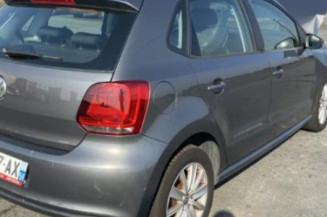 Pare choc arriere VOLKSWAGEN POLO 5