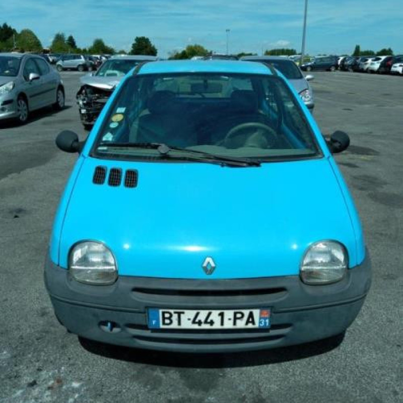 Pare choc arriere RENAULT TWINGO 1 Photo n°7