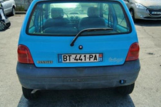 Pare choc arriere RENAULT TWINGO 1